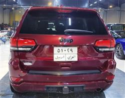 جیپ گراند شیرۆکی